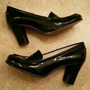 Michael Kors Bayville Black Penny Loafer Heels 6